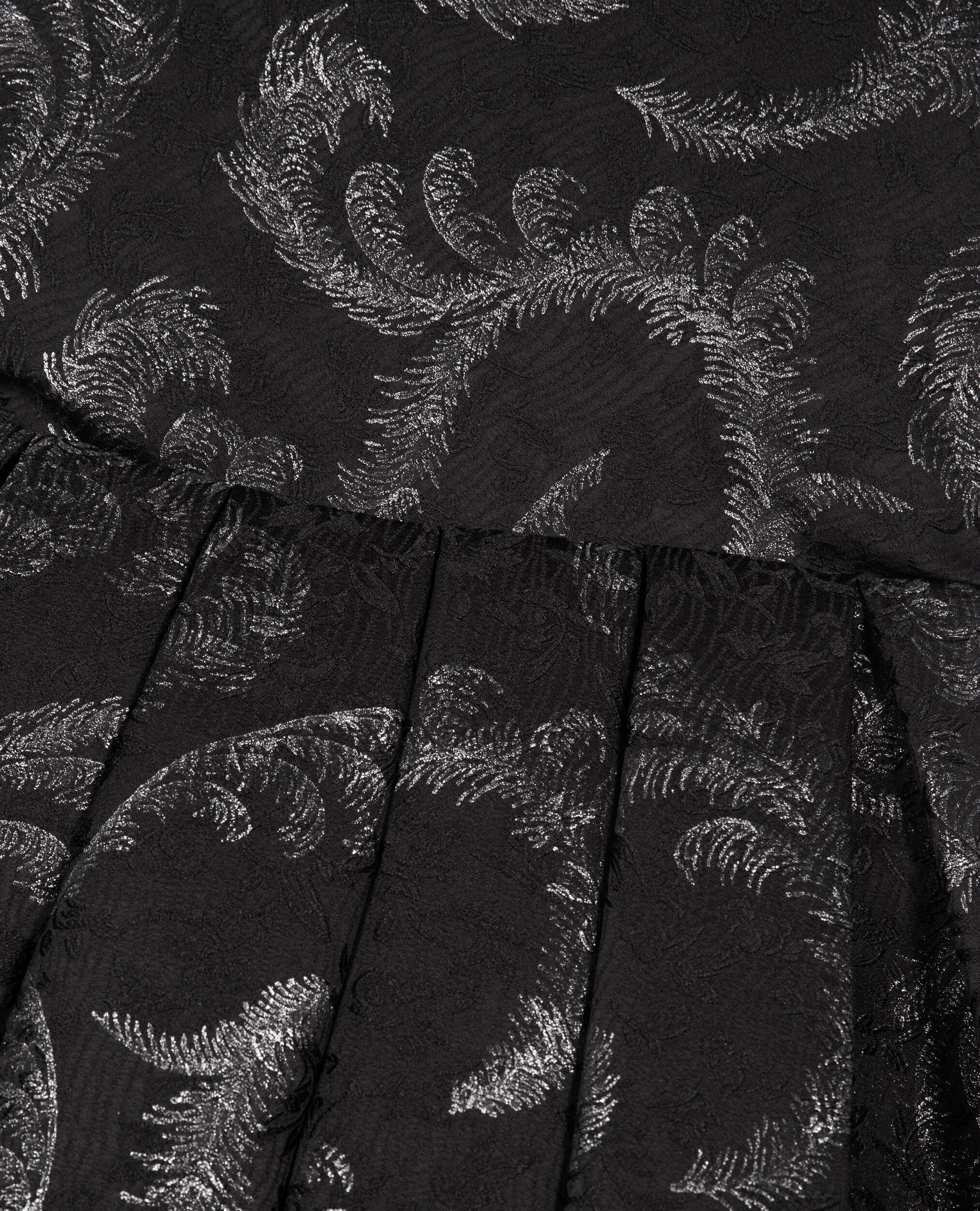 Robe courte bustier en jacquard noire, BLACK / SILVER, hi-res image number null