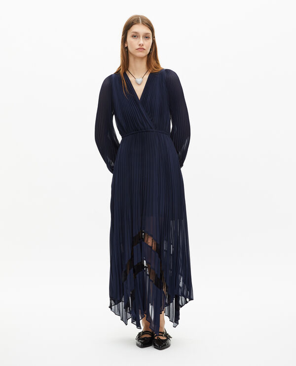 The Kooples FEMME NAVY robe longue plissée avec dentelle bleu marine