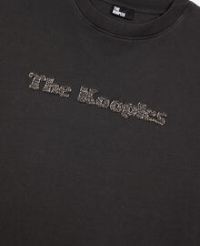 The Kooples HOMME BLACK WASHED t-shirt avec logo délavé noir