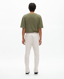The Kooples HOMME LIGHT GREY pantalon droit en coton gris pâle