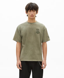 The Kooples HOMME KAKI t-shirt avec patchs kaki