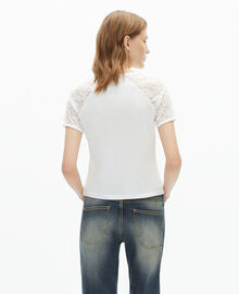 The Kooples FEMME ECRU t-shirt avec manches en dentelle blanc