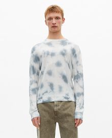 The Kooples HOMME LIGHT BLUE/WHITE pull en laine mérinos tie and dye bleu