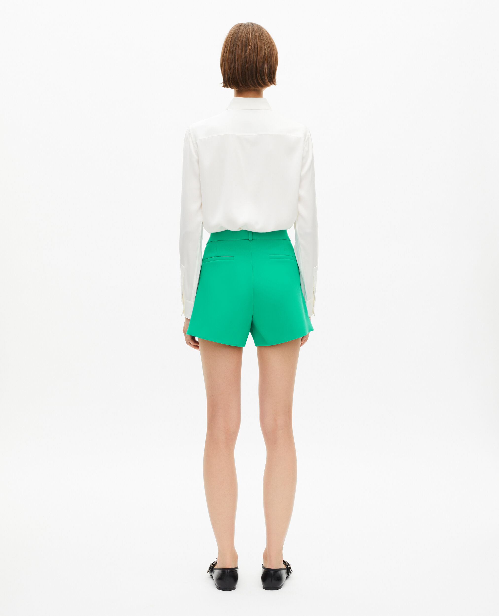 Short tailleur vert en crêpe, GREEN, hi-res image number null