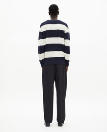 The Kooples HOMME ECRU NAVY pull en laine et lin à rayures marine