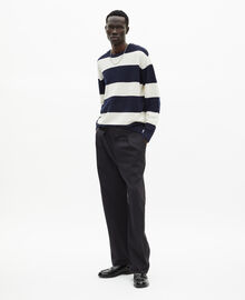 The Kooples HOMME ECRU NAVY pull en laine et lin à rayures marine