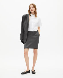 The Kooples FEMME DARK GREY jupe courte à rayures grise