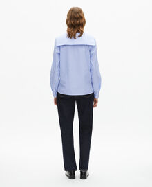 The Kooples FEMME BLUE WHITE chemise à rayures avec col vareuse bleue