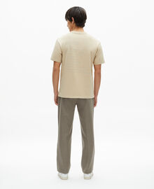 The Kooples HOMME BEIGE TAUPE t-shirt what is beige