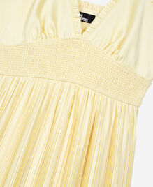 , YELLOW, hi-res image number null