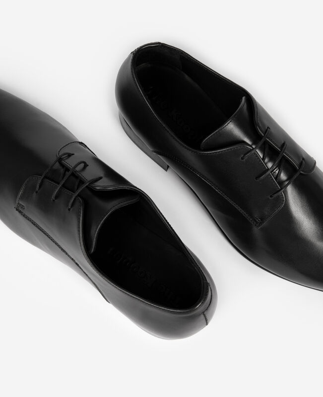The Kooples HOMME BLACK derbies en cuir noir