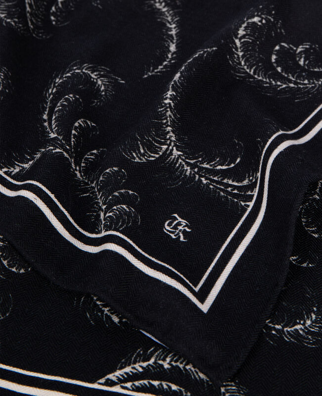 The Kooples FEMME BLACK WHITE foulard imprimé en laine et soie noir