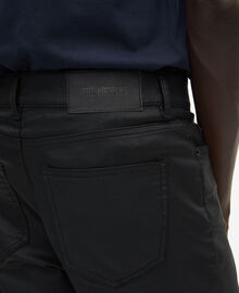 The Kooples HOMME BLACK jean slim effet cuir noir