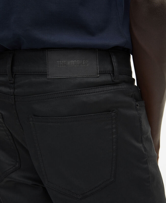 The Kooples HOMME BLACK jean slim effet cuir noir