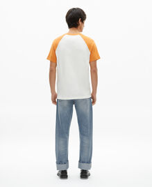 , ECRU, hi-res image number null