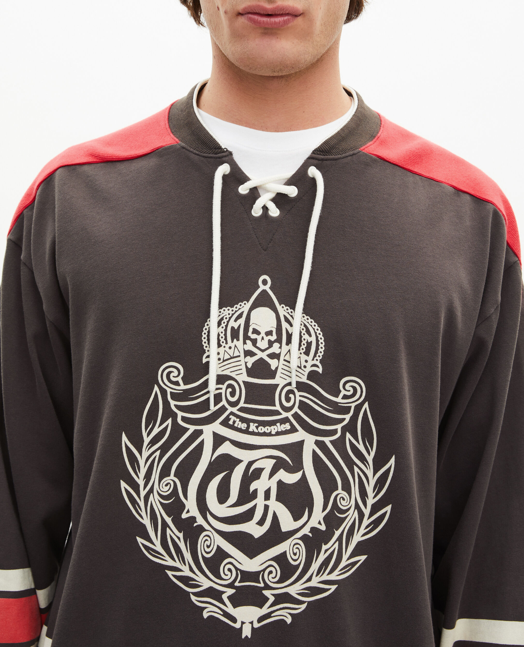 Sweatshirt avec blason noir, BLACK WASHED, hi-res image number null